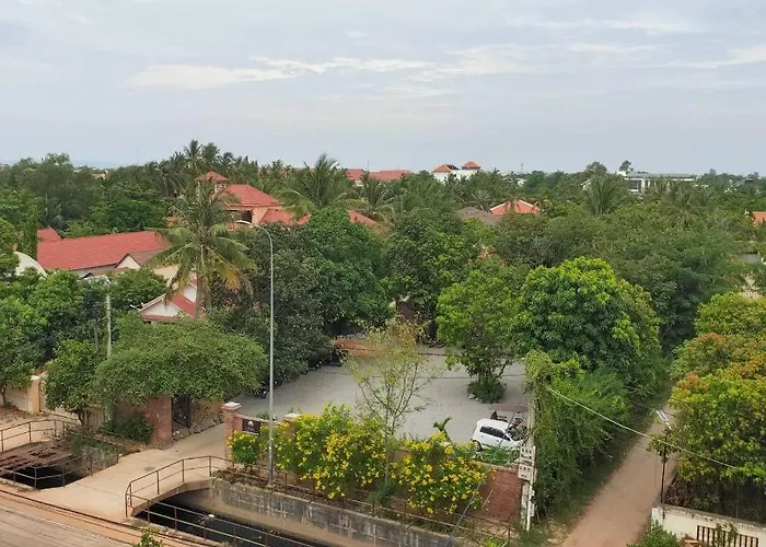 Hotel Luxury Angkor & Sky Lounge