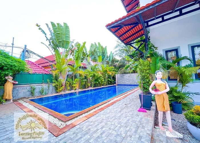 Luxury Angkor & Sky Lounge