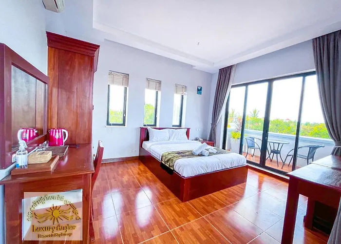 Luxury Angkor & Sky Lounge