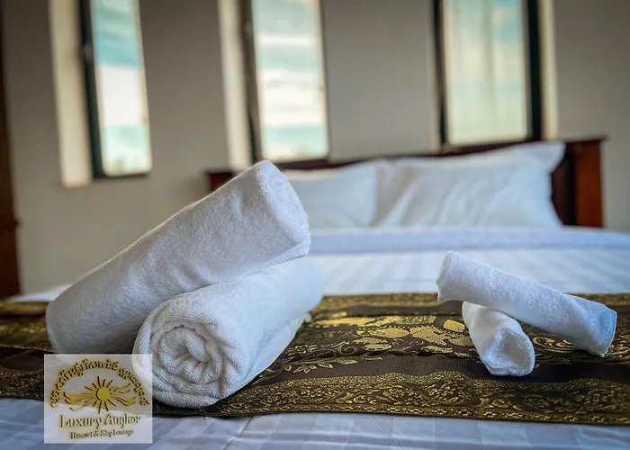 Hotel Luxury Angkor & Sky Lounge
